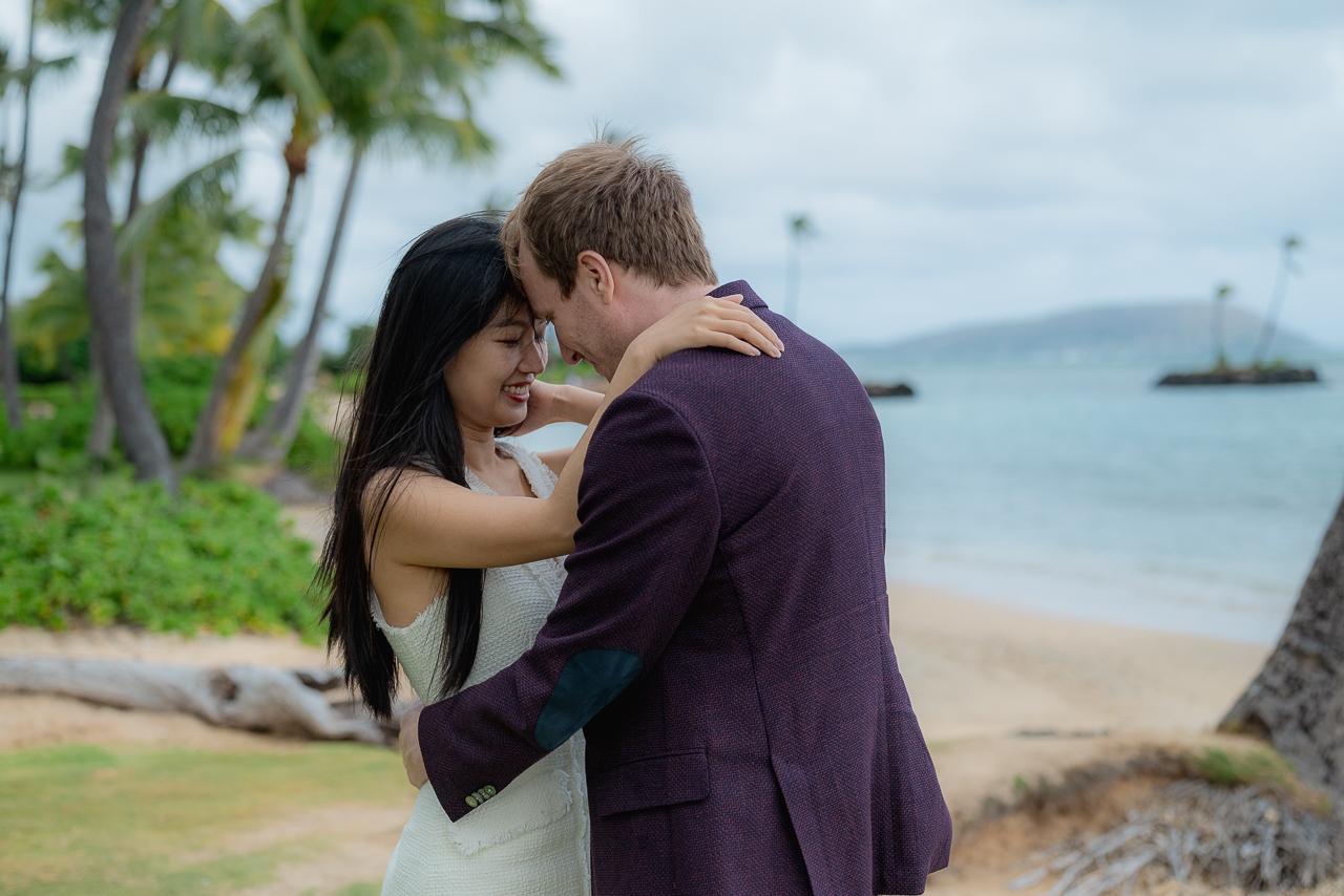 featured photo spot in Honolulu for proposals photo shoots