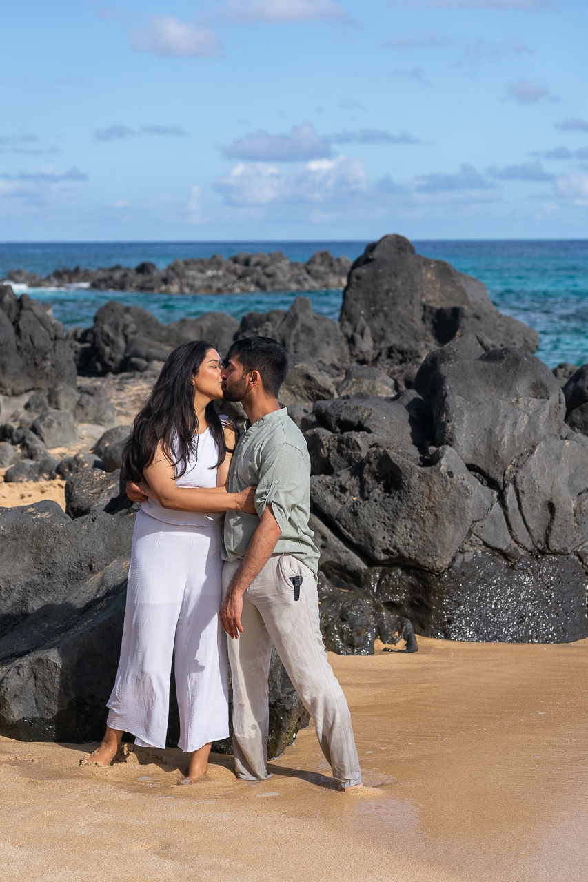 featured photo spot in Honolulu for proposals photo shoots gallery