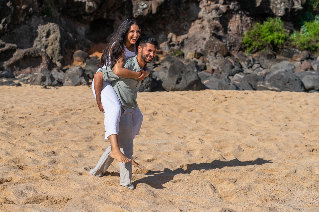featured photo spot in Honolulu for proposals photo shoots gallery