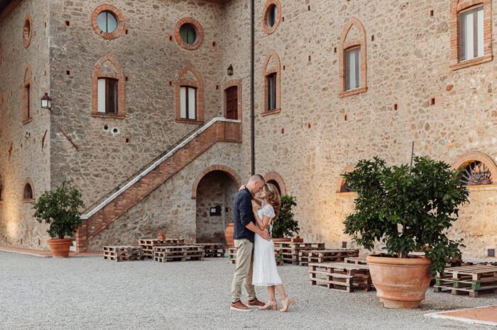 tuscany-proposal-local-lens-casale-dello-sparviero