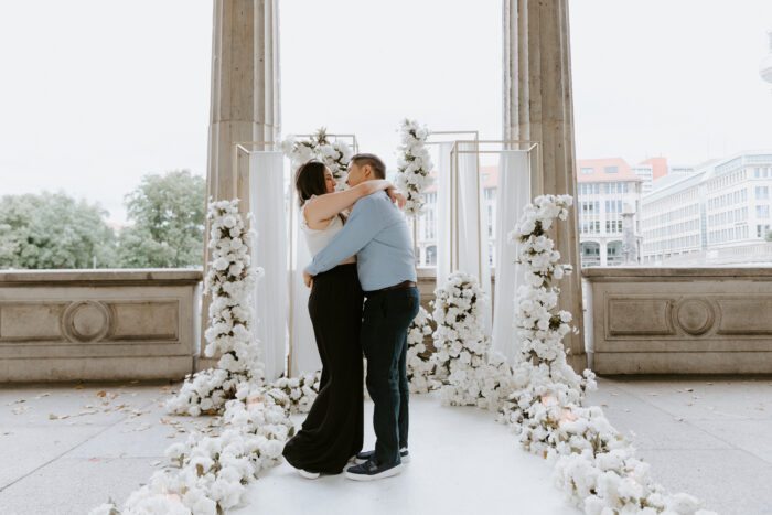 berlin-marriageproposal-victoria-50073-4