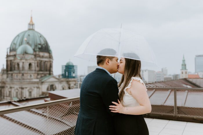 berlin-marriageproposal-victoria-50073-15