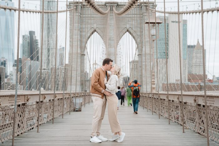 brooklyn-nyc-proposal-photographer-local-lens-brooklyn-bridge
