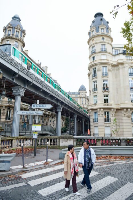 paris-couple-local-lens-kew-01