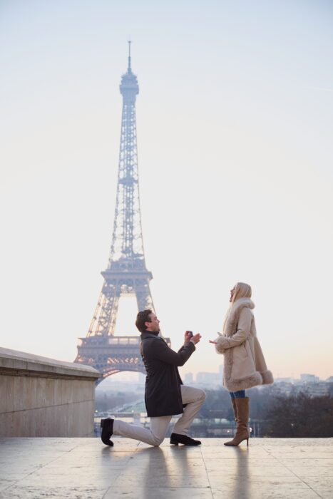 paris-family-local-lens-eiffel-tower