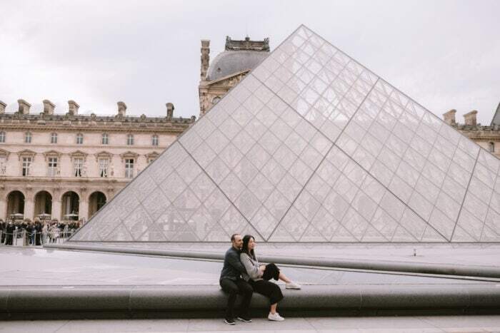 local-lens-paris-louvre-proposal